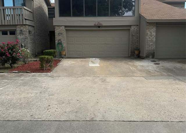 Property at 3160 Pebblebrook Dr, Garland, TX 75044, 3 beds, 3 baths