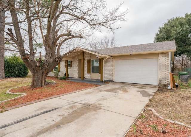 Property at 7212 Edinburg Dr, North Richland Hills, TX 76182, 3 beds, 2 baths