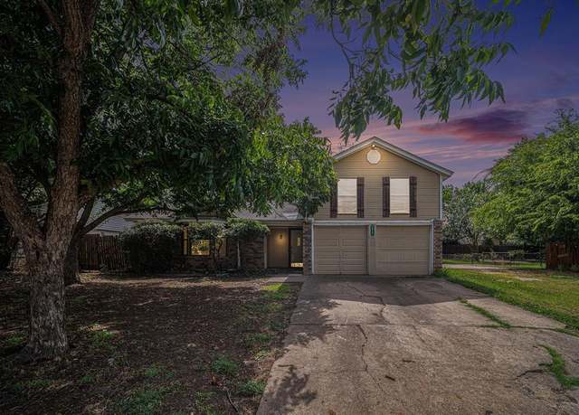 Property at 7912 Prairie Dr, Watauga, TX 76148, 4 beds, 2 baths