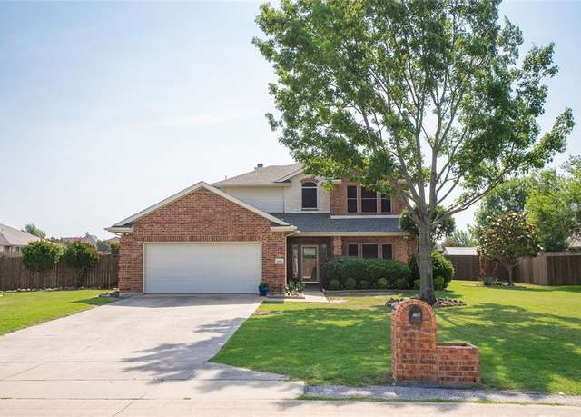 Property at 3066 Stoney Hollow Ln, Rockwall, TX 75087, 3 beds, 2.5 baths