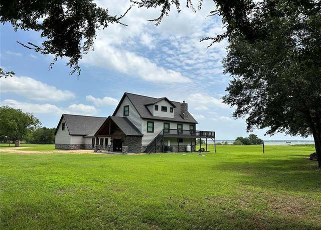 Property at 1879 SE County Road 2160 SE, Corsicana, TX 75109, 4 beds, 4.5 baths