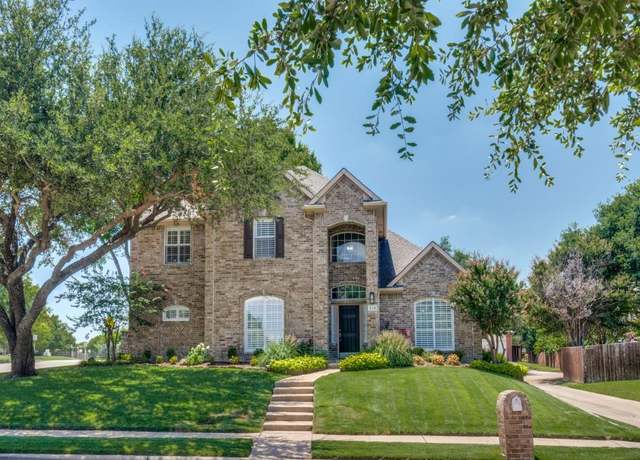 Property at 310 Fairfax Dr, Allen, TX 75013, 4 beds, 2.5 baths