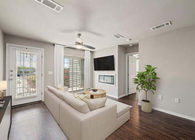 Property at 6108 Abrams Rd #216, Dallas, TX 75231, 2 beds, 1 bath