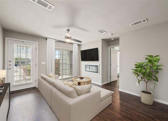 Property at 6108 Abrams Rd #216, Dallas, TX 75231, 2 beds, 1 bath