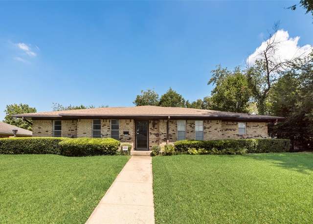 Property at 135 S Capri Dr, Duncanville, TX 75116, 4 beds, 2.5 baths