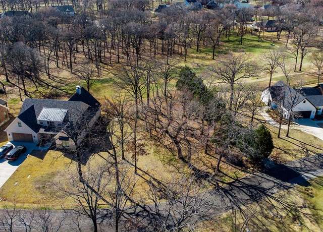 Property at 237 Colonial Dr, Mabank, TX 75156