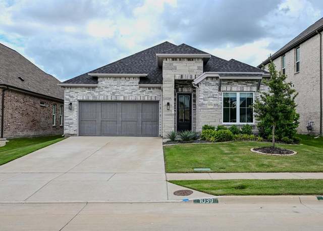 Property at 1039 Olympic Dr, Rockwall, TX 75087, 4 beds, 3 baths