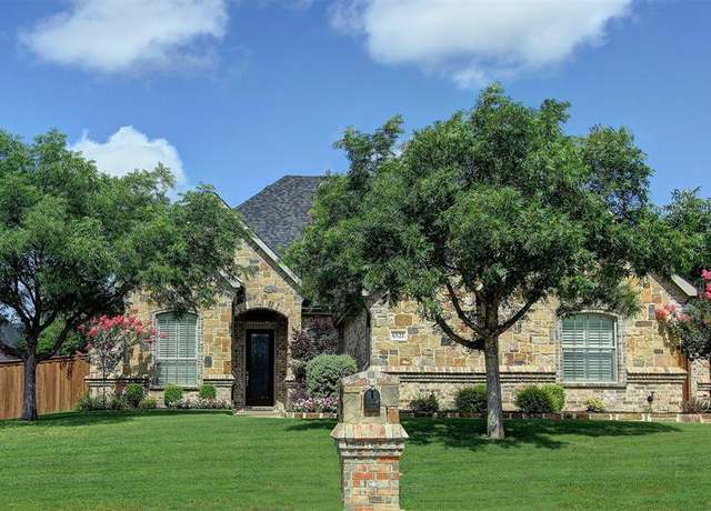 Property at 6521 Rock Springs Dr, North Richland Hills, TX 76182, 3 beds, 3 baths