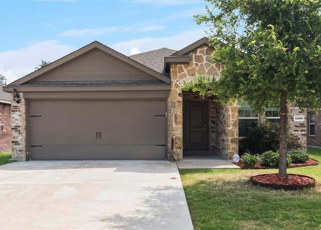 Property at 1208 Bronze Ln, Princeton, TX 75407, 4 beds, 2 baths