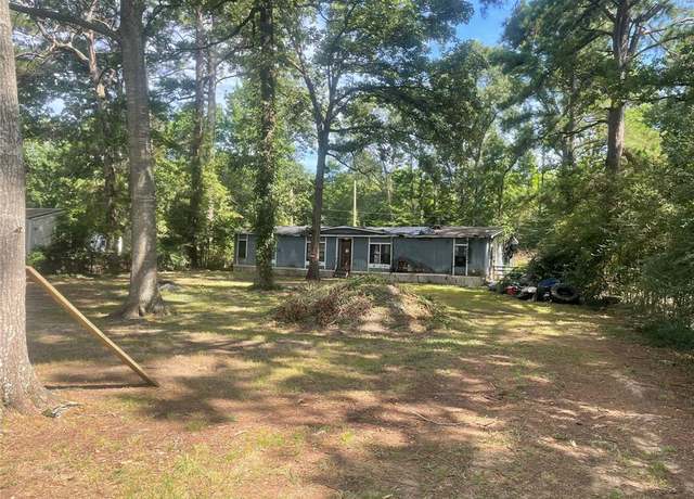 Property at 422 Evergreen Dr, Haughton, LA 71037, 1 bed, 2 baths
