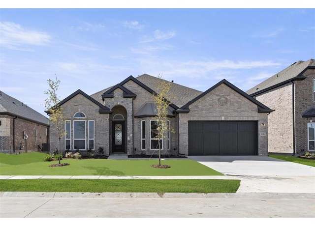 Property at 9636 Westchester Dr, Mesquite, TX 75126, 4 beds, 3 baths