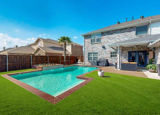 Property at 8314 Luna Dr, Rowlett, TX 75088, 4 beds, 2.5 baths