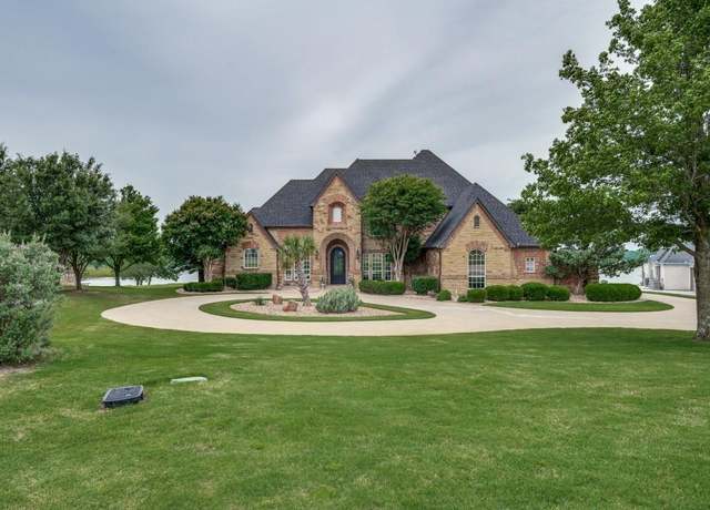 Property at 110 Eagle Point Dr, Waxahachie, TX 75165, 4 beds, 4 baths