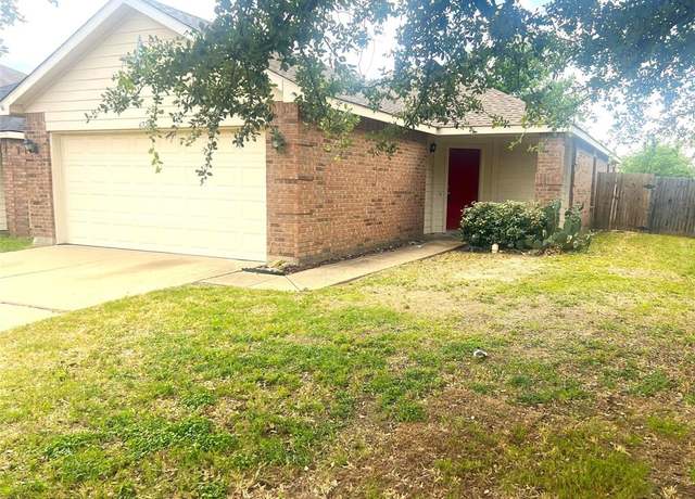 Property at 6721 Waterhill Ln, Fort Worth, TX 76179, 3 beds, 2 baths