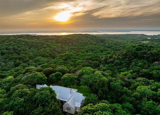 Property at 1665 W Belt Line Rd, Cedar Hill, TX 75104, 3 beds, 2.5 baths