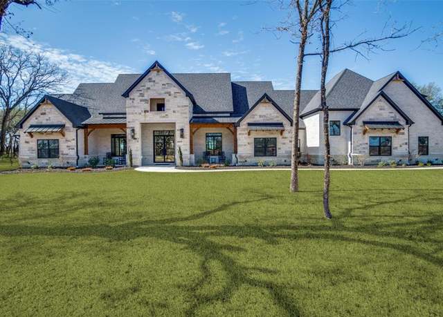 Property at 166 Hansma Way, Weatherford, TX 76087, 4 beds, 4.5 baths