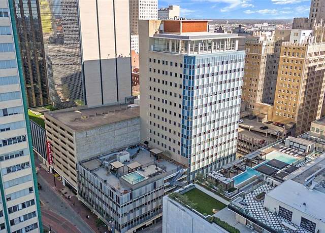 Property at 1505 Elm St #303, Dallas, TX 75201, 1 bed, 2 baths