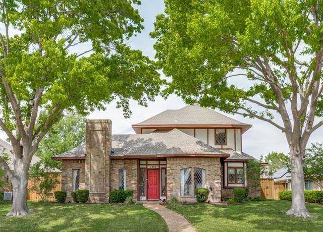 Property at 2305 Chadbourne Dr, Plano, TX 75023, 4 beds, 3.5 baths
