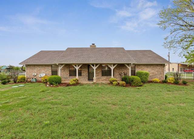 Property at 7630 Rhoads Rd, Aubrey, TX 76227, 3 beds, 2 baths