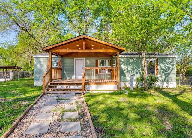 Property at 312 Oak St, Blue Ridge, TX 75424, 3 beds, 2 baths