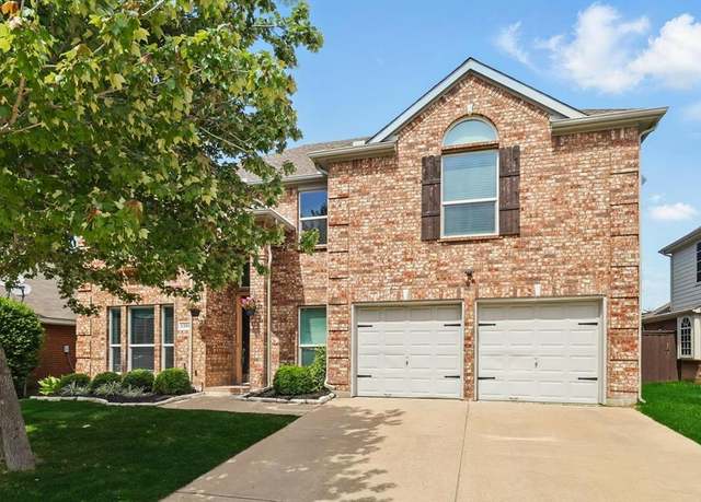 Property at 5308 Kathryn Dr, Grand Prairie, TX 75052, 5 beds, 3.5 baths