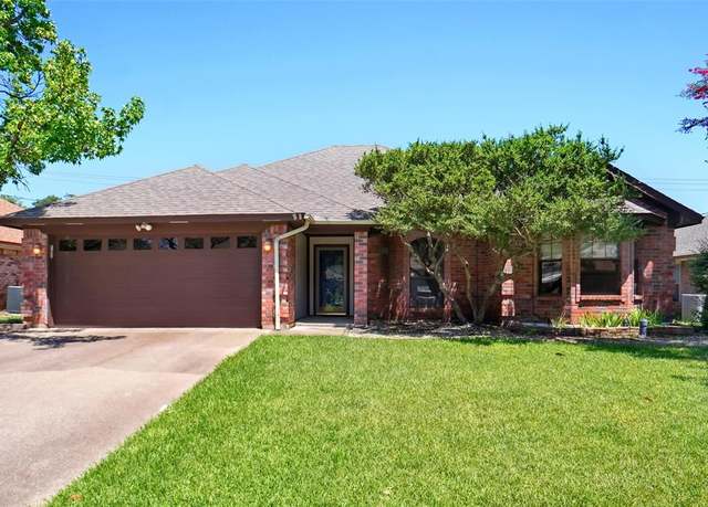 Property at 7440 Meadowview Ter, North Richland Hills, TX 76182, 3 beds, 2 baths
