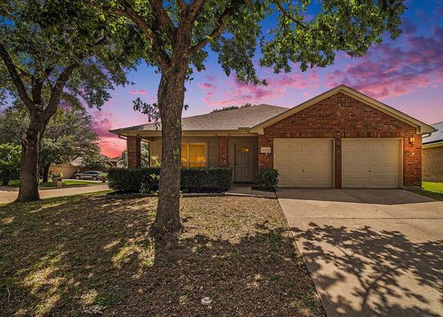 Property at 11501 Cactus Springs Dr, Fort Worth, TX 76244, 4 beds, 2 baths