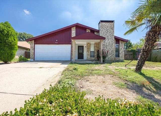 Property at 3503 Green Hill Dr, Arlington, TX 76014, 3 beds, 2 baths