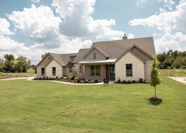Property at 3080 Willow Rd, Celeste, TX 75423, 3 beds, 2.5 baths