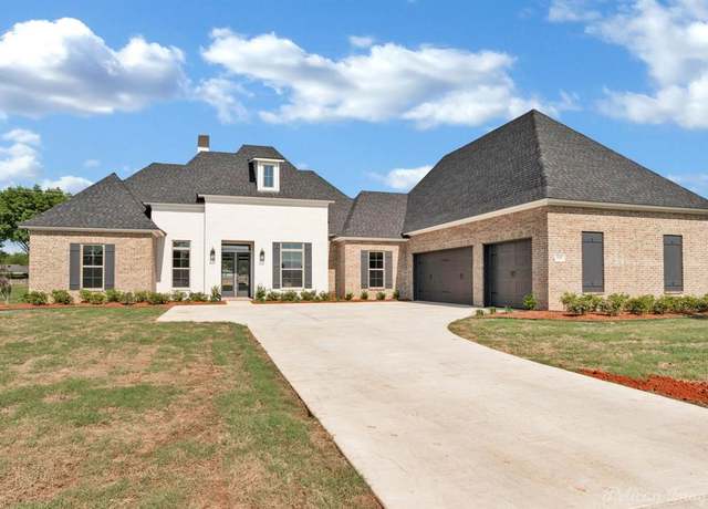 Property at 531 Cocodrie Dr, Bossier City, LA 71112, 5 beds, 4 baths