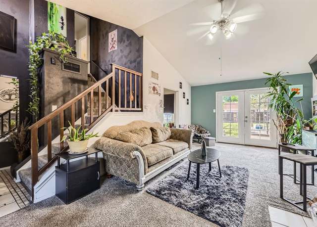 Property at 470 Justice St, Cedar Hill, TX 75104, 4 beds, 2 baths