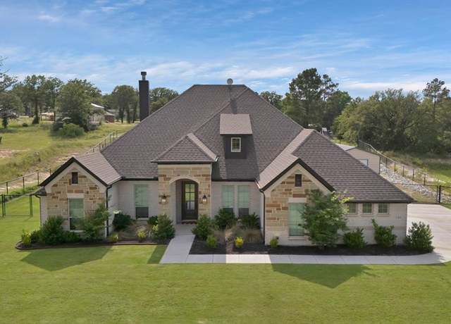Property at 149 Deats Farm Ct, Azle, TX 76020, 4 beds, 2.5 baths
