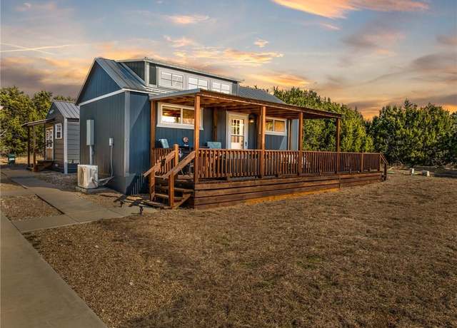 Property at 100 Creekview Dr, Blum, TX 76627, 1 bed, 1 bath