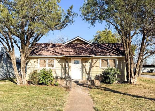 Property at 1101 Kirkwood St, Abilene, TX 79603, 4 beds, 1 bath