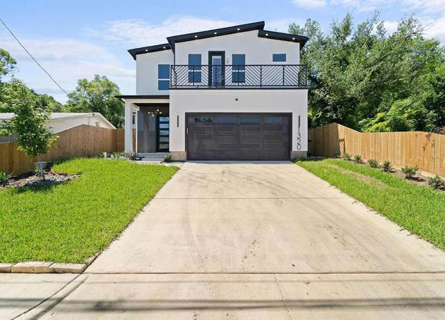 Property at 1320 Compton St, Dallas, TX 75203, 4 beds, 2.5 baths
