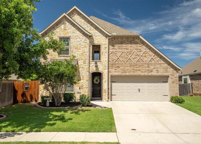 Property at 309 Spring Run Dr, Decatur, TX 76234, 4 beds, 3 baths