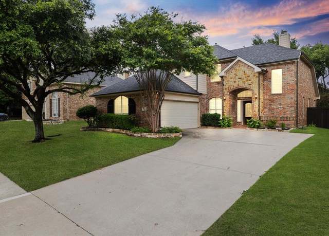 Property at 2541 Royal Troon Dr, Plano, TX 75025, 4 beds, 2.5 baths