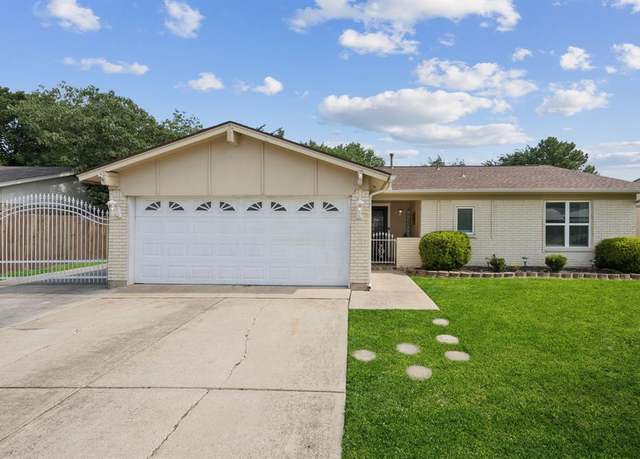 Property at 8017 Emerald Hills Way, North Richland Hills, TX 76180, 3 beds, 2 baths