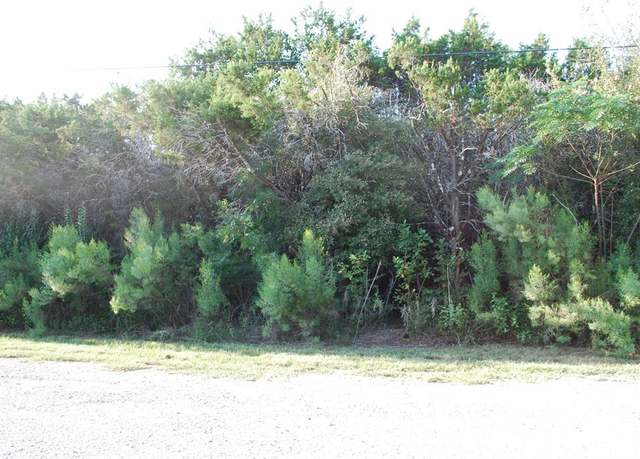Property at 30075 Woodcrest Dr, Whitney, TX 76692