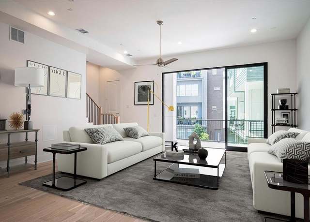 Property at 381 E Greenbriar Ln #1403, Dallas, TX 75203, 3 beds, 3.5 baths