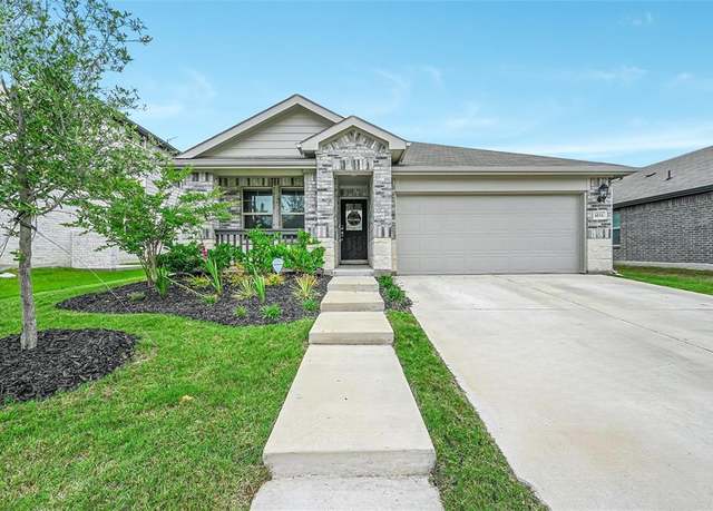 Property at 6016 Bailey Way, Royse City, TX 75189, 4 beds, 2 baths