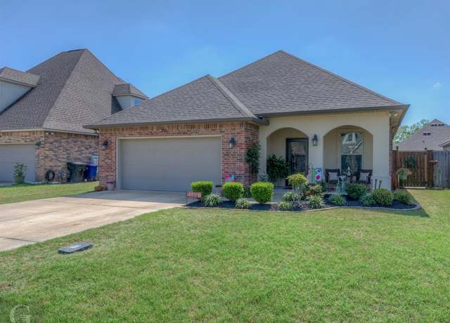 Property at 1553 Riverview Ln, Shreveport, LA 71104, 3 beds, 2 baths
