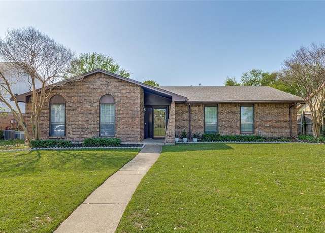 Property at 1808 Berkner Dr, Richardson, TX 75081, 3 beds, 2 baths