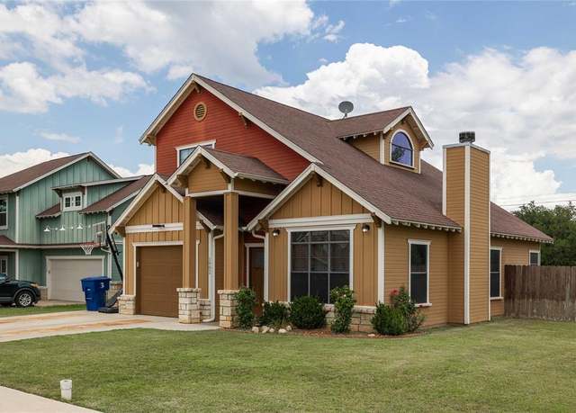 Property at 1902 Duckhorn Dr, Brownwood, TX 76801, 3 beds, 2 baths