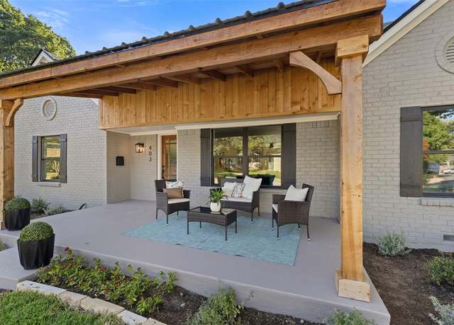 Property at 403 S Waterview Dr, Richardson, TX 75080, 5 beds, 3.5 baths
