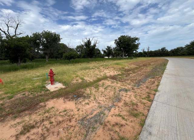 Property at 2142 E Landings N, Granbury, TX 76049