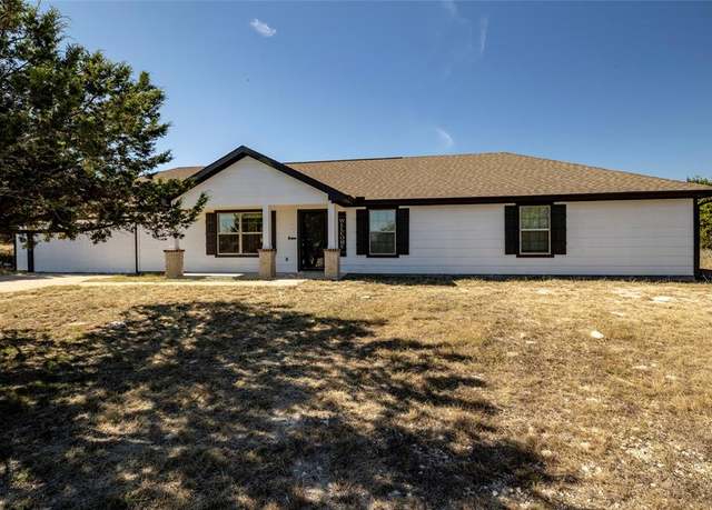 Property at 506 Brazos Hills Dr, Weatherford, TX 76087, 4 beds, 2 baths