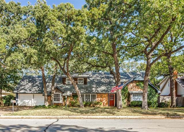 Property at 713 N Bowen Rd, Arlington, TX 76012, 5 beds, 2.5 baths