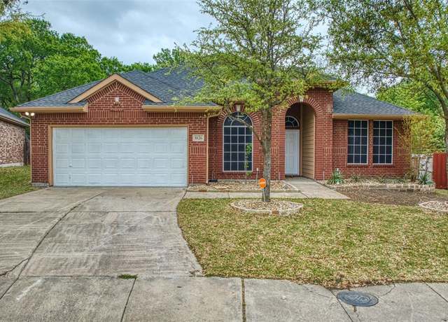 Property at 8126 Max Dr, Dallas, TX 75249, 4 beds, 2 baths