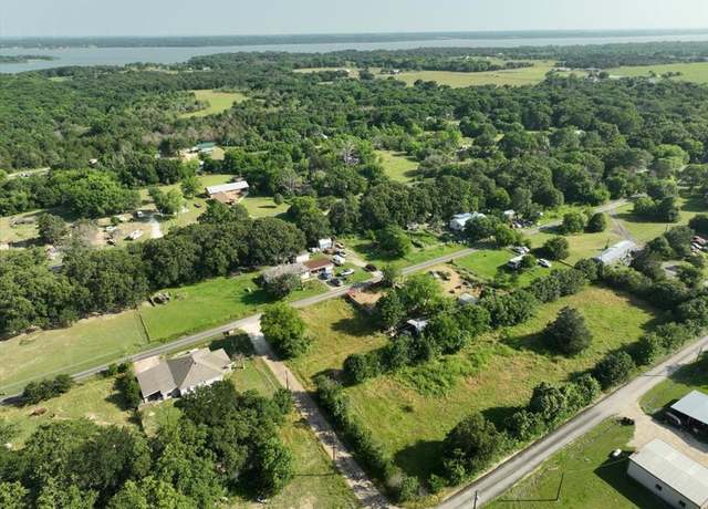 Property at 17128 County Road 3322, Frost, TX 76641, 2 beds, 1 bath